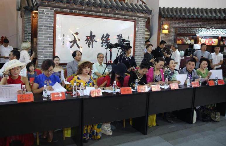 是一家集網(wǎng)絡(luò)新媒體,電視臺媒體宣傳,營銷策劃,國際文化藝術(shù)交流,國學(xué)