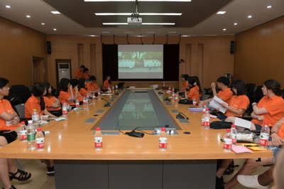 第九屆“感知重慶 體驗(yàn)重醫(yī)”夏令營(yíng)拉開帷幕