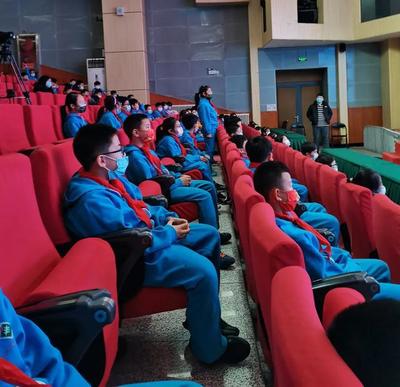 北京市潤豐學(xué)校開展“百名杰出家長 百節(jié)課后講堂”系列活動(dòng)