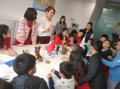 促進(jìn)音樂文化交流--“你好,世界·音樂小使者”活動(dòng)成功舉辦