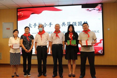 豐臺區(qū)老干部曉月詩社與豐臺二中附屬看丹小學開展詩詞文化交流共建活動