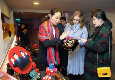 紀念中法建交55周年系列文化交流活動 晉中非遺展演驚艷法國巴黎