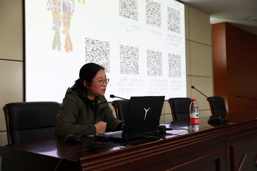 創(chuàng)意設(shè)計(jì)學(xué)院舉辦第八期 大師開講了 文化活動(dòng)策劃與文創(chuàng)衍生品實(shí)踐分享專題講座