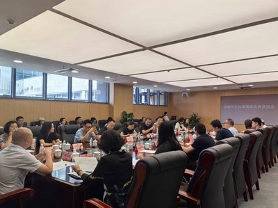 美術(shù)學(xué)院與成都市文化館共探館校合作新路徑