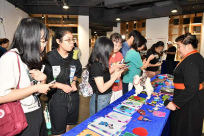 錫林郭勒盟非遺進校園--鑄牢中華民族共同體意識 慶祝建黨100周年主題活動開幕式在北京師范大學珠海校區(qū)舉行