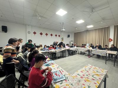 莘莊鎮(zhèn)東苑新天地“船舶進化簡史”主題船模手工制作親子活動策劃文化交流活動